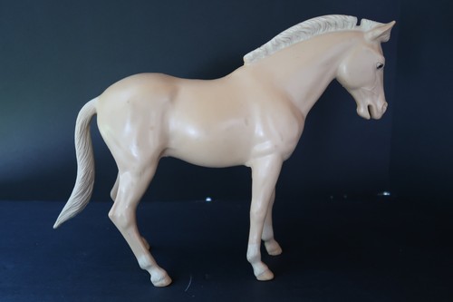 Vintage Johnny West Plastic White Horse Figure 12" Louis Marx 1968 Model Toy - 第 4/23 張圖片