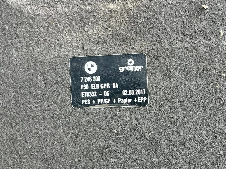 2017-2019 BMW 330i CARGO COVER BLACK TC:LCOM 2.0L AT AWD 122K -xDRIVE- 63846 Foto 2 de 4