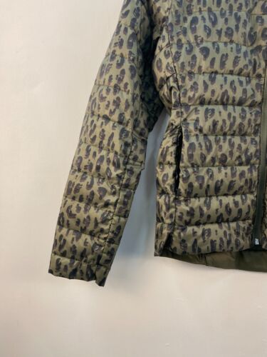 Old Navy Womens XS Jacket Coat Green Animal Print Puffer Zip Pockets Quilted - Picture 3 of 8