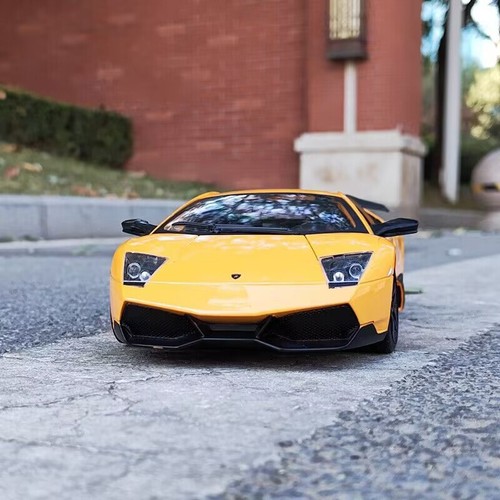 1:18 Murcielago Alloy Sports Car Model Diecasts Metal Racing Car Kids Toys Gifts - Picture 1 of 19