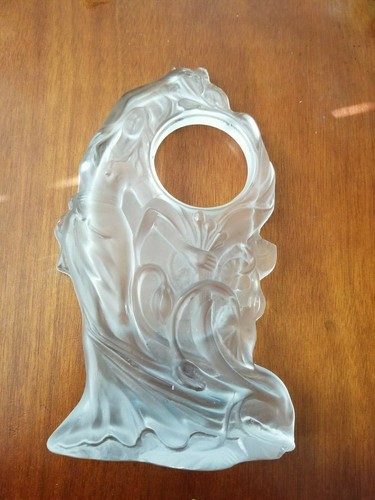 VINTAGE FROSTED GLASS CRYSTAL NUDE LADY MANTEL CLOCK BASE 13.5" RARE - Picture 2 of 10