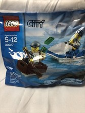 LEGO CITY: Police Watercraft (30227) Minifigure Set NEW Factory Sealed Polybag