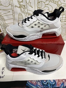 jordan max 200 white black red