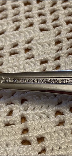 Stanley Robert's Florentine Pattern Flatwear With Original Box - Picture 11 of 12