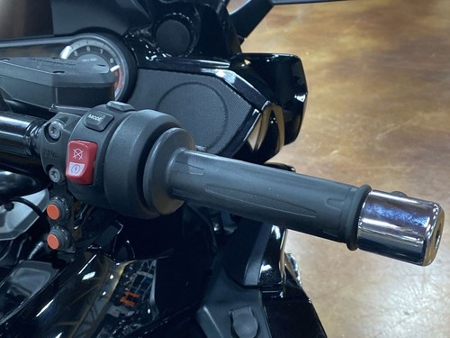 2021 BMW K 1600 B Black Storm Metallic - Picture 3 of 12