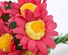 Set of 18 Small 4-1/2" Tall Hot Pink Artificial Daisy Bunches