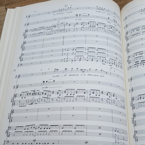 VAN HALEN - BEST OF VOL.2 - JAPAN BAND SCORE (SONGBOOK w/ TAB) - Picture 7 of 12
