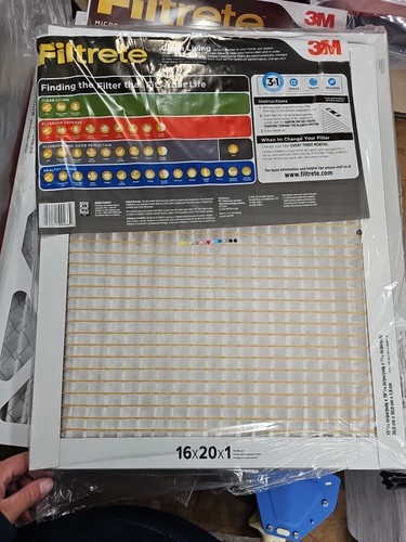 3M Filtrete Allergen 16'' x 20'' x 1" Filter, 3-pack NEW - Picture 2 of 3