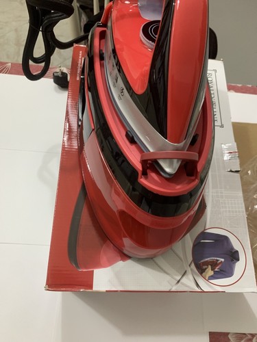Ferro da stiro con serbato Royalty Line 2400w - Foto 5 di 11