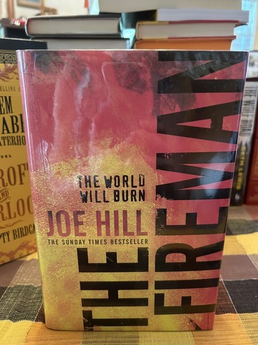 MASSIVE JOE HILL THE FIREMAN Signed LIMITED #44/350. Sprayed Edges UK ED 1ST