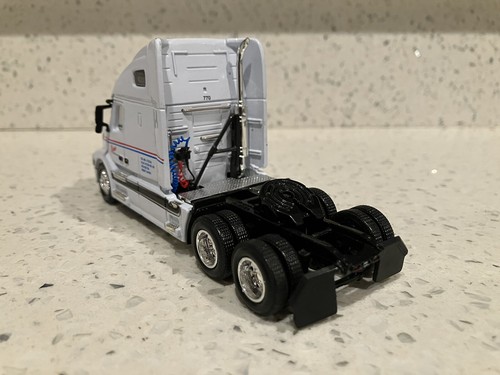 DG Productions 1:64 Volvo Tractor w/53’ Utility Trailer- Risinger - Picture 7 of 10