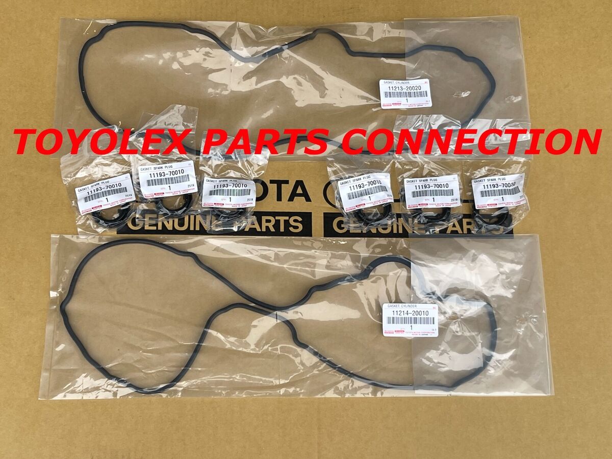 NEW GENUINE TOYOTA VALVE COVER GASKETS & SPARK PLUG TUBE NEW GENUINE TOYOTA VALVE COVER GASKETS & SPARK PLUG TUBE