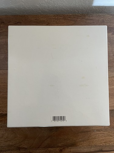 Chanel Authentic White Black Double C Iconic Logo Empty Square Gift Box - 第 12/14 張圖片
