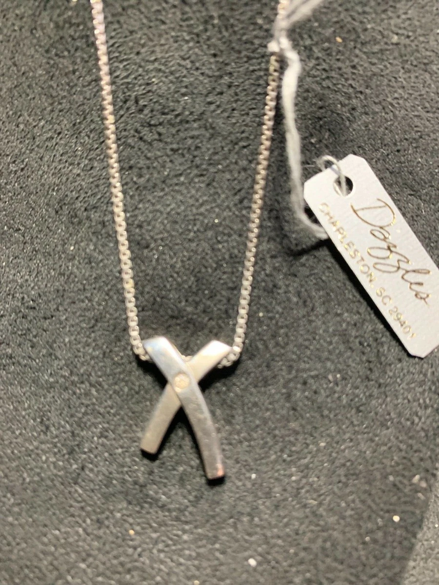 Hot diamonds shop cross necklace