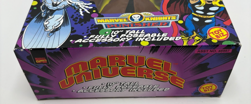 NIB Vintage 1998 TOYBIZ "Punisher" Marvel Universe Comics Deluxe 10" Figure - Picture 4 of 8