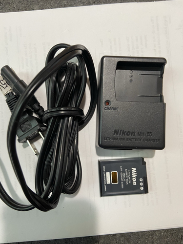 Nikon Coolpix S630 dig. camera. BLK. W/charger, battery, av cord, manual, case - Picture 7 of 11