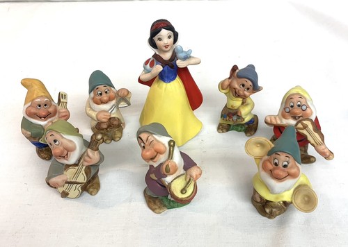 Vintage Schmid Snow White And The Seven Dwarfs Set - Picture 1 of 5