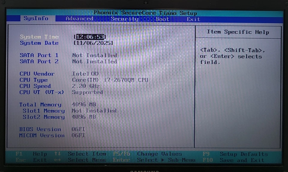 Portátil Samsung NP300V5A-A0KUS Intel i7-2670QM 4 GB de RAM sin HD/OS (FL) Foto 2 de 4