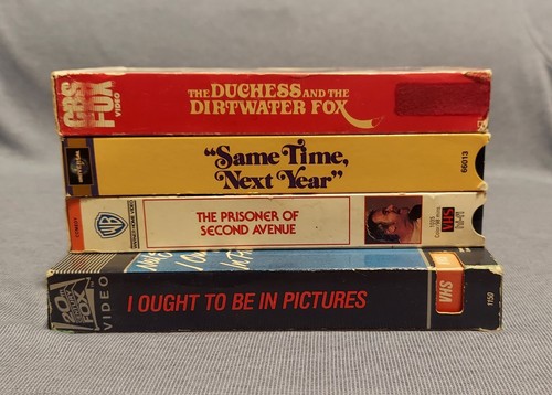 70's Romantic Comedy/Drama VHS Lot: Neil Simon, Matthau, Lemon, Segal, Alda - Picture 3 of 19