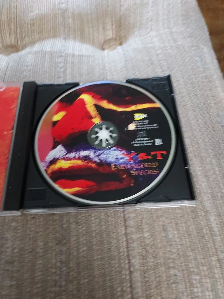 Y&T Endangered Species (CD, May 1998, D-Rock) MINT Foto 4 de 4
