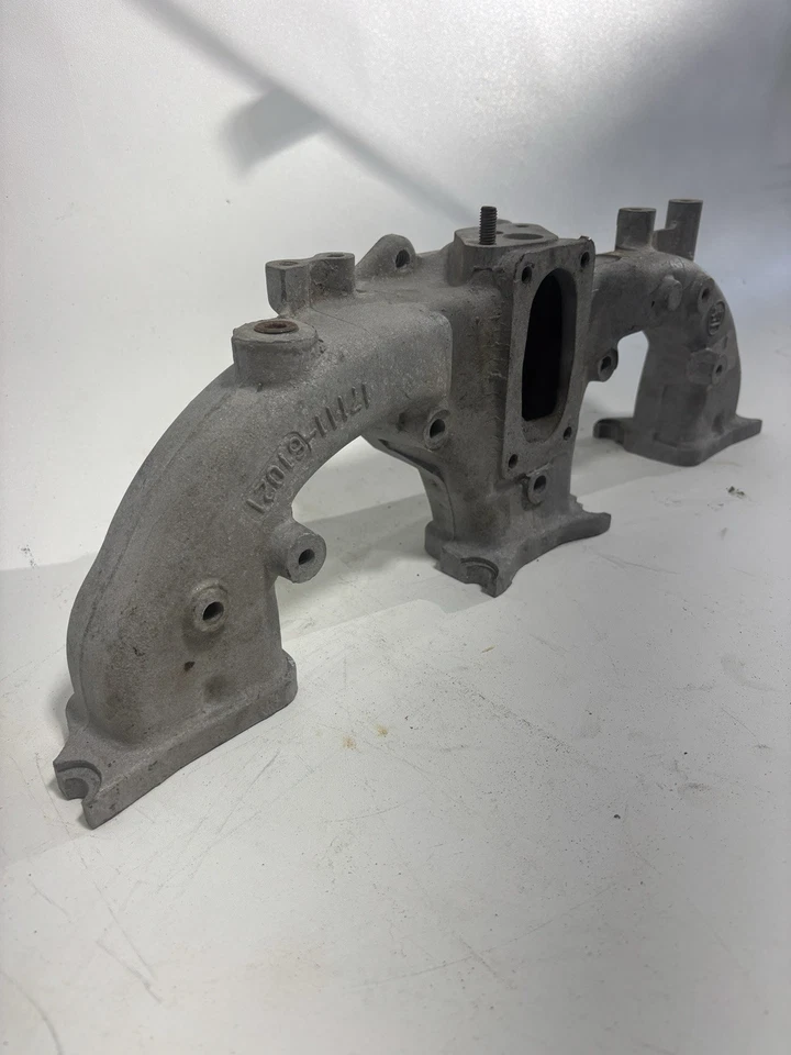 Colector de admisión Toyota Land Cruiser FJ chorro de arena fantástico estado Foto 3 de 4