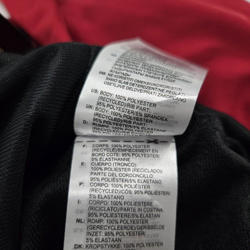 NUEVO CON ETIQUETAS Para Hombres PEQUEÑA Chaqueta Adidas Esencial 3 Rayas Calentamiento Pista Rojo Negro Cremallera Completa - Imagen 6 de 11
