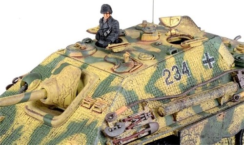 Forces of Valor 1/32 Cazador De Tanque Jagdpanther Zimmerit Normandy 1944 Nueva - Imagen 6 de 18