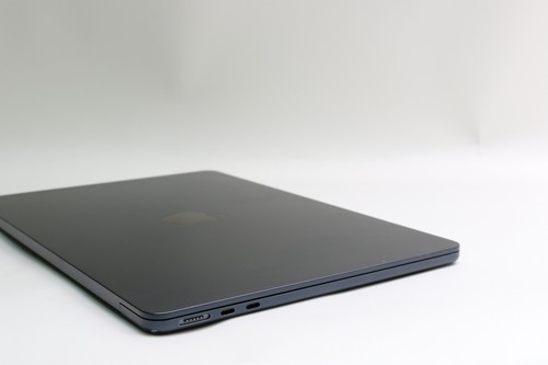 13" 2022, Macbook Air, MLY43LL/A, 3.49 GHz Apple M2, 8GB, 512GB SSD, 10C - Imagen 12 de 16