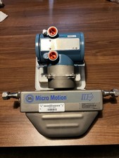 Micro Motion Mass Flow Sensor / Transmitter RD25S319NCAAEZZZZ / 1700I13ABAEZZZ