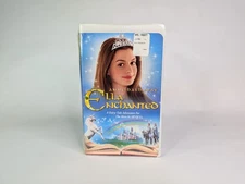 Vintage Ella Enchanted VHS 2004 Clamshell Anne Hathaway - New Sealed!