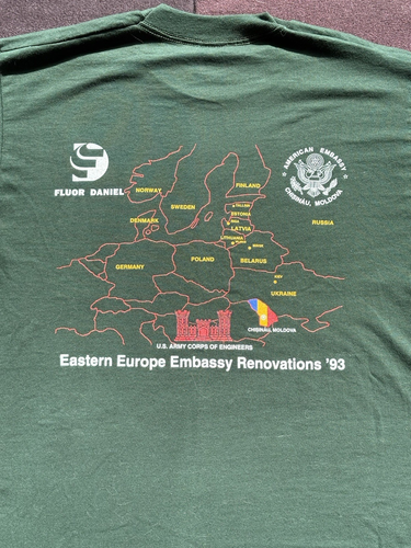 Single Stitch Tee Shirt Moldava American Embassy USA Medium 1993 - Picture 7 of 7