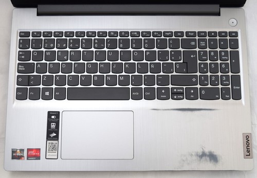 Lenovo IdeaPad 3 15ADA05 Laptop 15.6in FHD AMD Ryzen 3 3250U 8GB RAM 256GB SSD - Picture 4 of 9