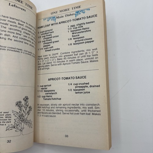 The Condiment Cookbook: Delicious Dishes With Dash by H. J. Heinz Vintage 1974 - Imagen 8 de 11