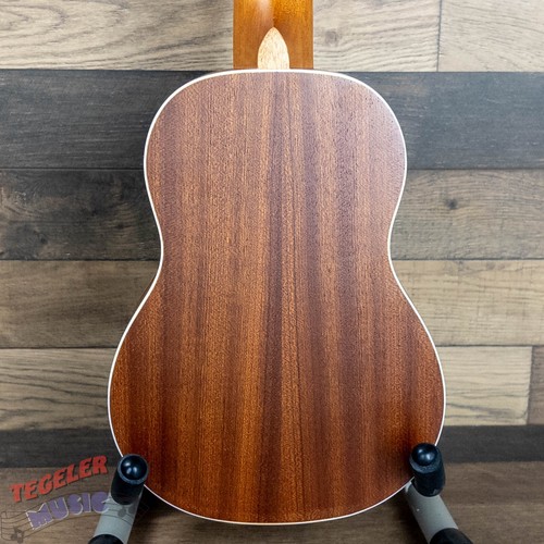 Amahi UK217S Select Mahoghany Soprano Ukelele, Bound Neck and Body, w/Bag - Picture 8 of 10