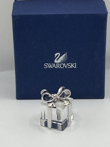 Swarovski Crystal Miniature Gift Box w/ Box - Picture 3 of 7