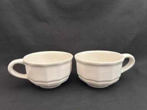 Vintage Pfaltzgraff Heritage White Coffee/ Tea Cup Lot of 2
