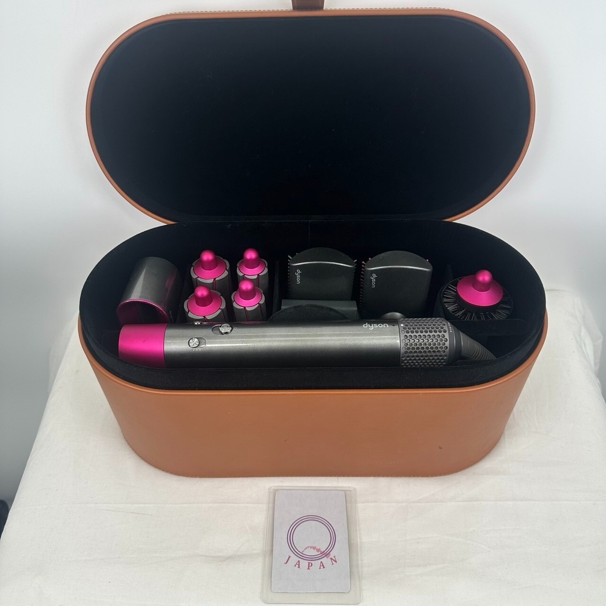 ダイソン　エアラップ　HS01 Dyson Airwrap HS01 Complete Hair Styler Curling Iron 100V