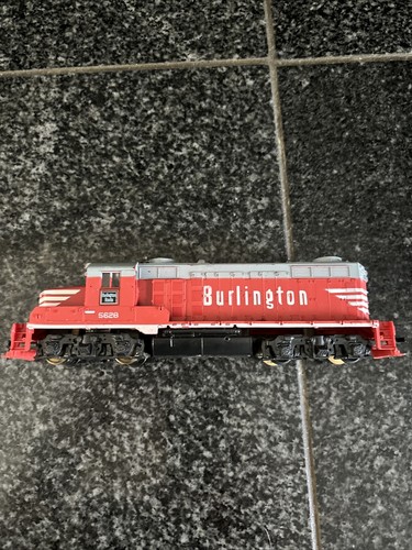 Tyco HO Scale Locomotive Burlington Route 5628. Not Tested - Picture 2 of 11
