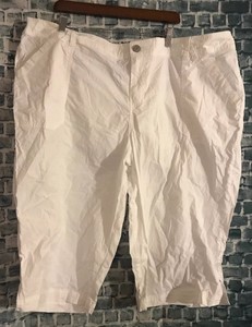 Lane-Bryant-White-Capri-Pants-Size-28-Nwot