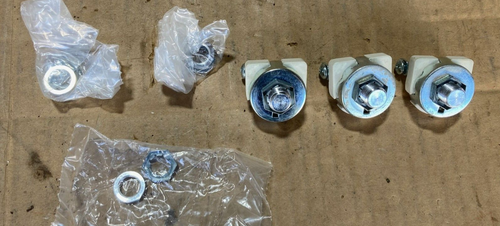 Voltage Regulator Standard RU100 Set of 3 - Picture 4 of 8