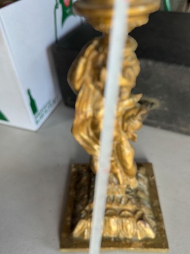 Portavelas de colección de querubines de resina pintada de oro para ángeles - Imagen 9 de 14