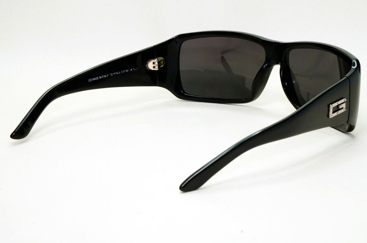 Gucci Sunglasses 1997 Vintage Black Wrap Retro Unisex GG Gucci Sunglasses 1997 Vintage Black Wrap Retro Unisex GG