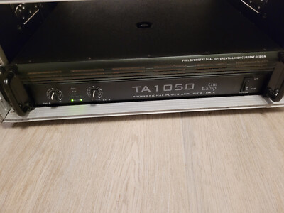 The t.amp TA1050 MK-X Endstufe im Rack