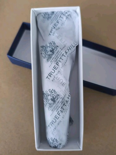 Truefitt and Hill Wellington Razor: 5 Blades Brand New RRP £83 - Picture 2 of 5