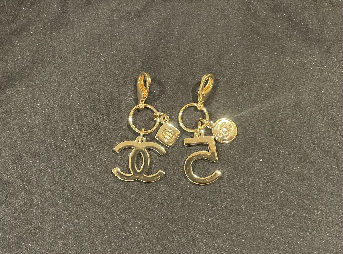 CHANEL Holiday Charm 2023 Set Of 2 Brand New Chanel Logo CC