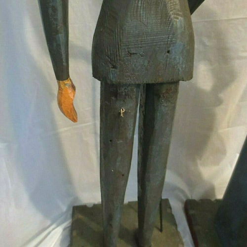 VINTAGE FOLK ART WOOD CARVED & PAINTED MAN & WOMAN FIGURES (2) Extra Tall (33") - Picture 5 of 10