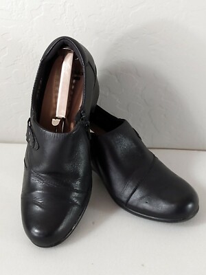 Clarks Collection Womens Loafers Shoes 15260 Sz M Black Leather side  Zipper