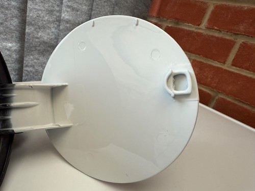FUEL FLAP LC9A WHITE FOR POLO 2009 TO 2018 6R0809857 - Picture 7 of 9