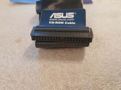 Câble Ruban ASUS Connecteurs Disque Dur - CD ROM - Lecteur Disquette - Picture 3 of 5