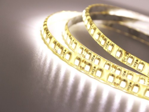 Tira LED Blanco Neutro 5m 600 LEDs Tipo 3528 IP63 Impermeable Tira Flexible - Imagen 1 de 3